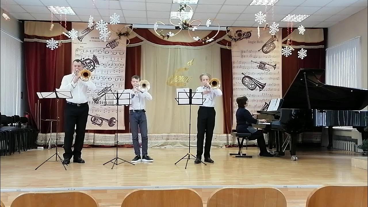 Учитель сольфеджио. Музыкальная школа имени пастернак североморск. Музыкальная школа 6 класс. Музыкальная школа имени эмиля гилельса москва. Музыкальная школа имени эмиля гилельса москва зал.