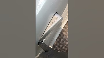 How to unlock a 2016 Jaguar F Type with a dead battery or key fob