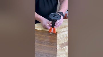 Line it up and knock it in with Blum’s Knock-In Tool for press-in hinges