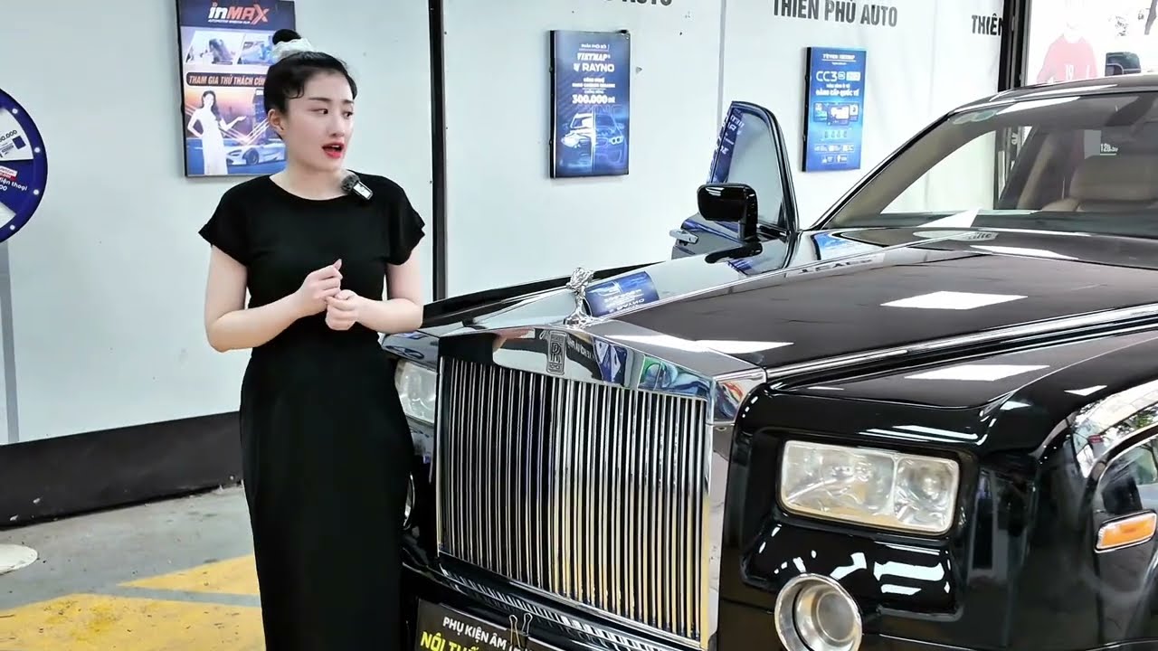 Sốc🔥Roll Royce ĐÁNH BÓNG VỎ XE NHƯ MỚI trông sẽ như thế nào?