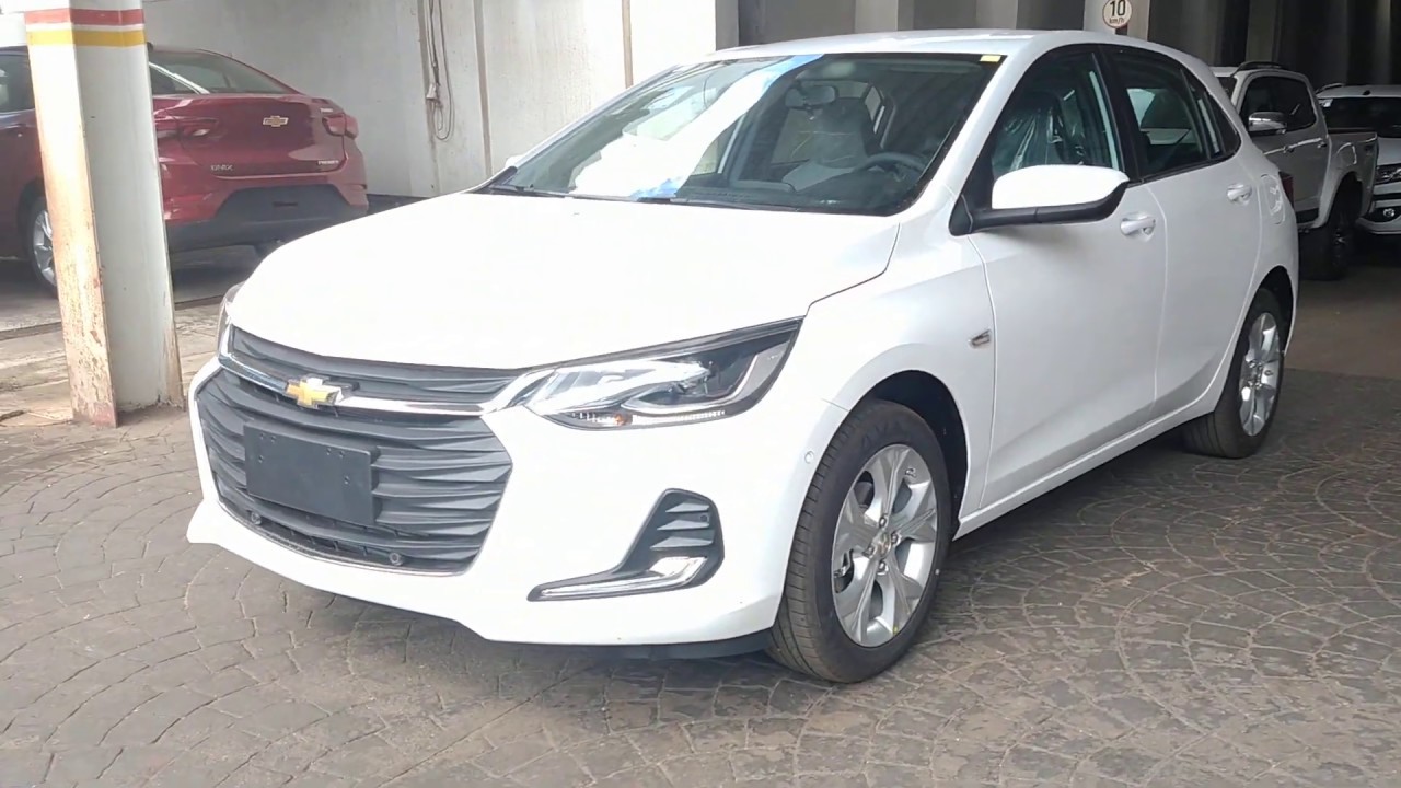 Detalhes novo Chevrolet Onix Hatch turbo Premier 2 branco summit 2020 ...