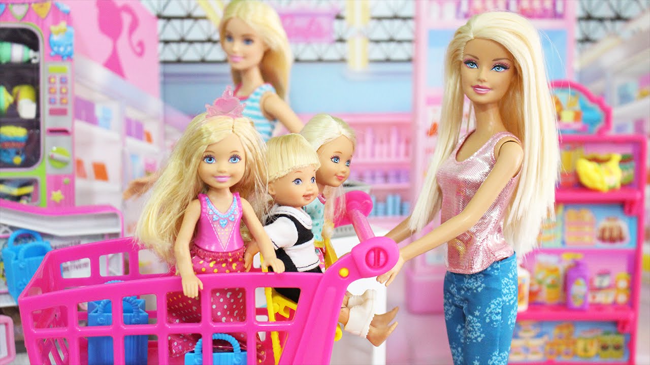Barbie fazendo compra Clearance