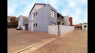 TRENDY AND STYLISH 2-BEDROOM APARTMENT IN POMONA