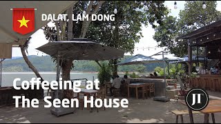 Download lagu Beautiful view of Tuyen Lam lake at The Seen House