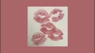 i kissed a girl - katy perry | sped up ❥