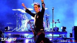 GREEN DAY!  LIVE EXCLUSIVE Iron Man, Sweet Child O' Mine, Baba O' Riley, \& more - Green Day