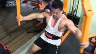 2015 05 28 Training Chest and Biceps