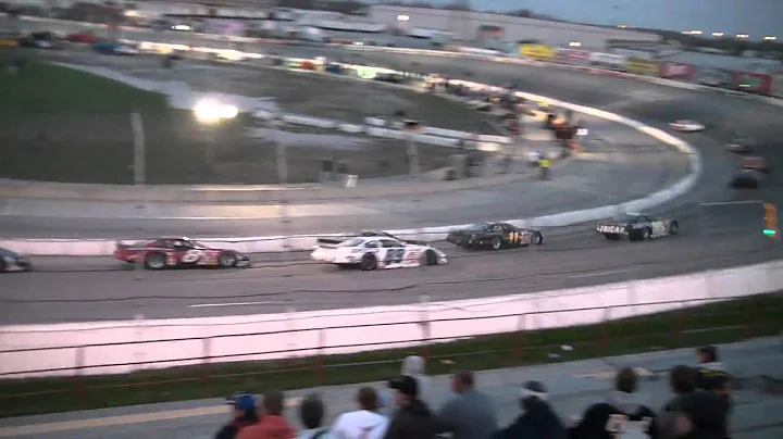 Stock car crash - Novak, Baker, Matson, Zumbach an...