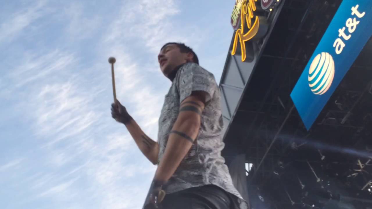 Twenty One Pilots Jimmy Kimmel Live - Trees Finale