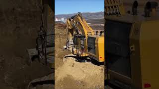 Real Operators Respect This Machine🔥🚜 #ExcavatorLife OperatorSkills #miningexcavator #excavator