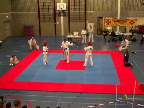 NK Barendrecht Kyokushin Karate Lisa 1e ronde 2009
