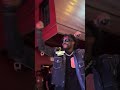 Le KEEZY dans l’ambiance pendant que son siamois DIDI B fait une prestation 🔥⛓️‍💥 #bestflowivoire