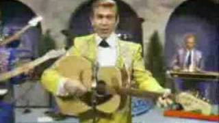 Buck Owens & His Buckaroos - Love's Gonna Live Here [Live] - 1966 chords