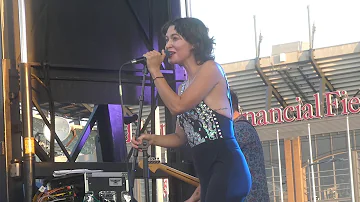 "Running Up That Hill" Meg Myers@Xfinity Live Philadelphia 8/18/19