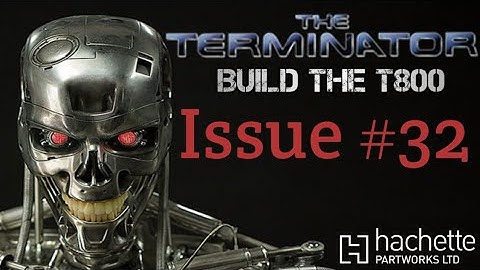 Build the Terminator issue 32 - connecting the right shoulder