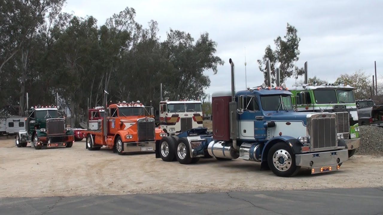 ATHS SoCal Antique Truck Show 2025 - Leaving