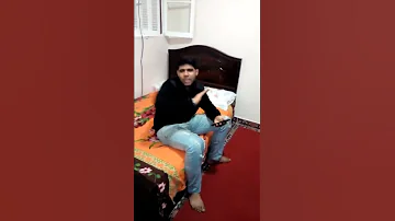 لم ابوك يفتكر اللي انت بتعرف تقرا انجليزي وتطلع حمار يوسف فهد 