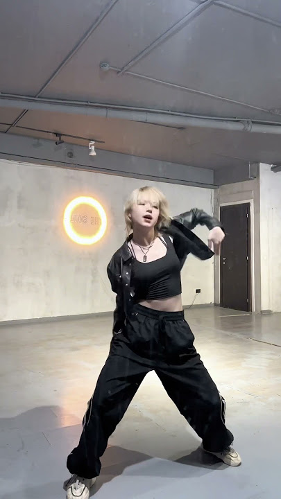 love shot 🏹 #dance #tiktok #exo #loveshot #thesoul