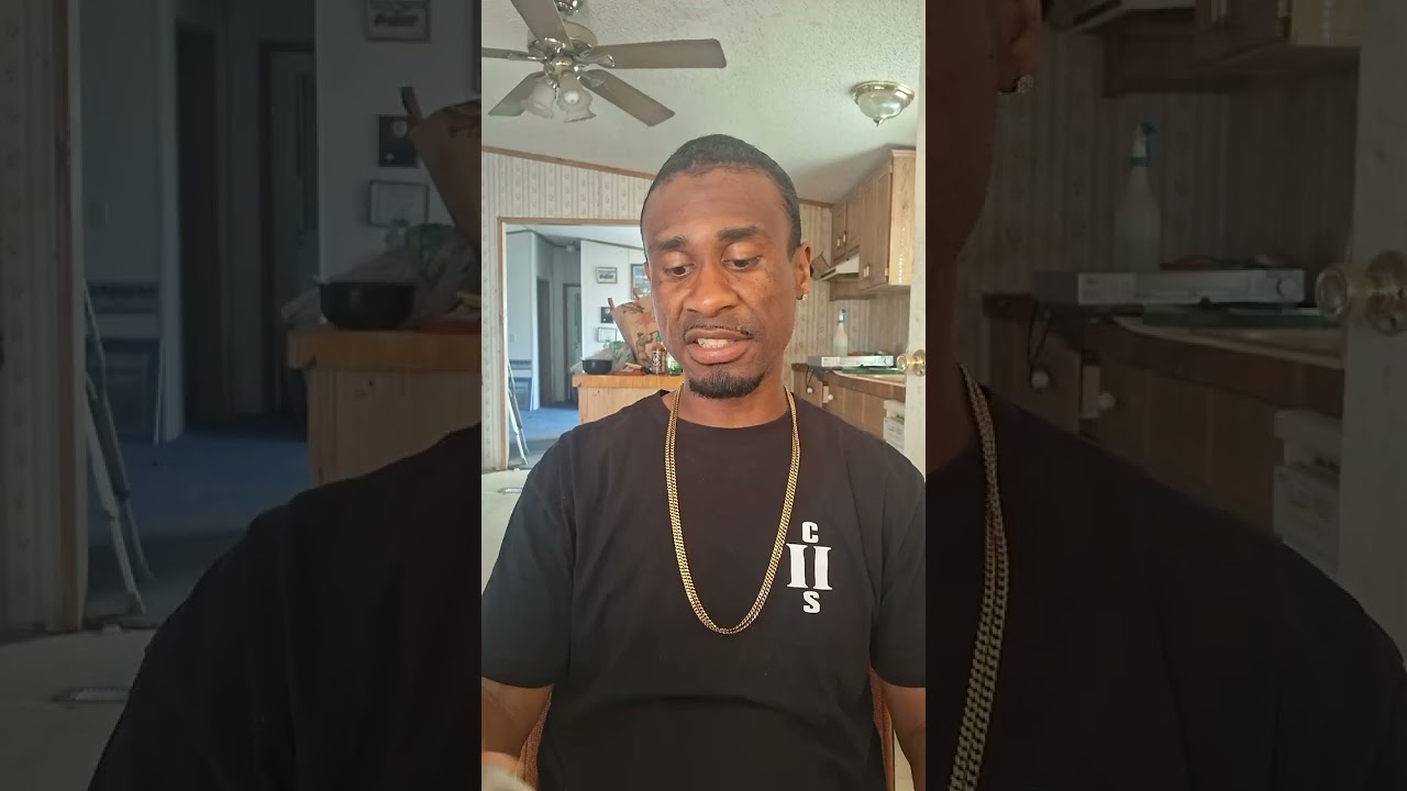 Дева ♍️ любит читать. Сообщение с признанием от этого человека.