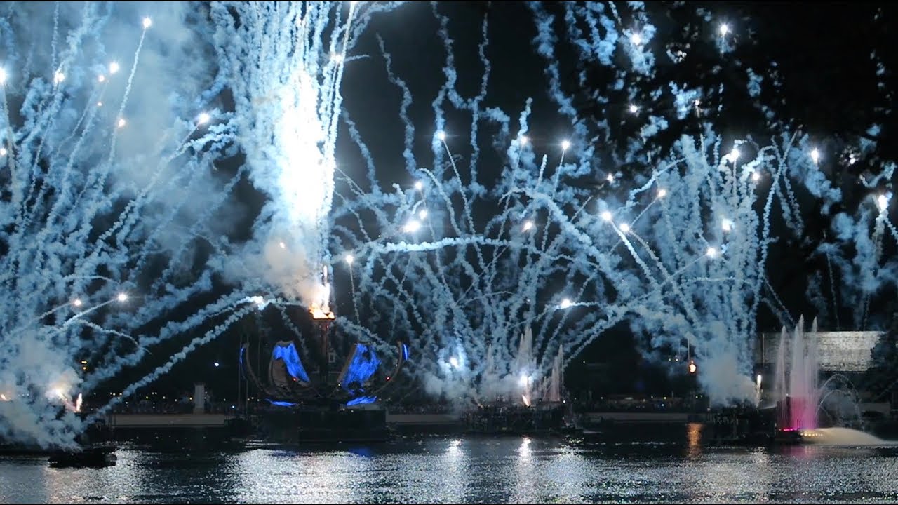 Blocked by the EPCOT Drawbridge & Goodbye Cartwheels! - YouTube