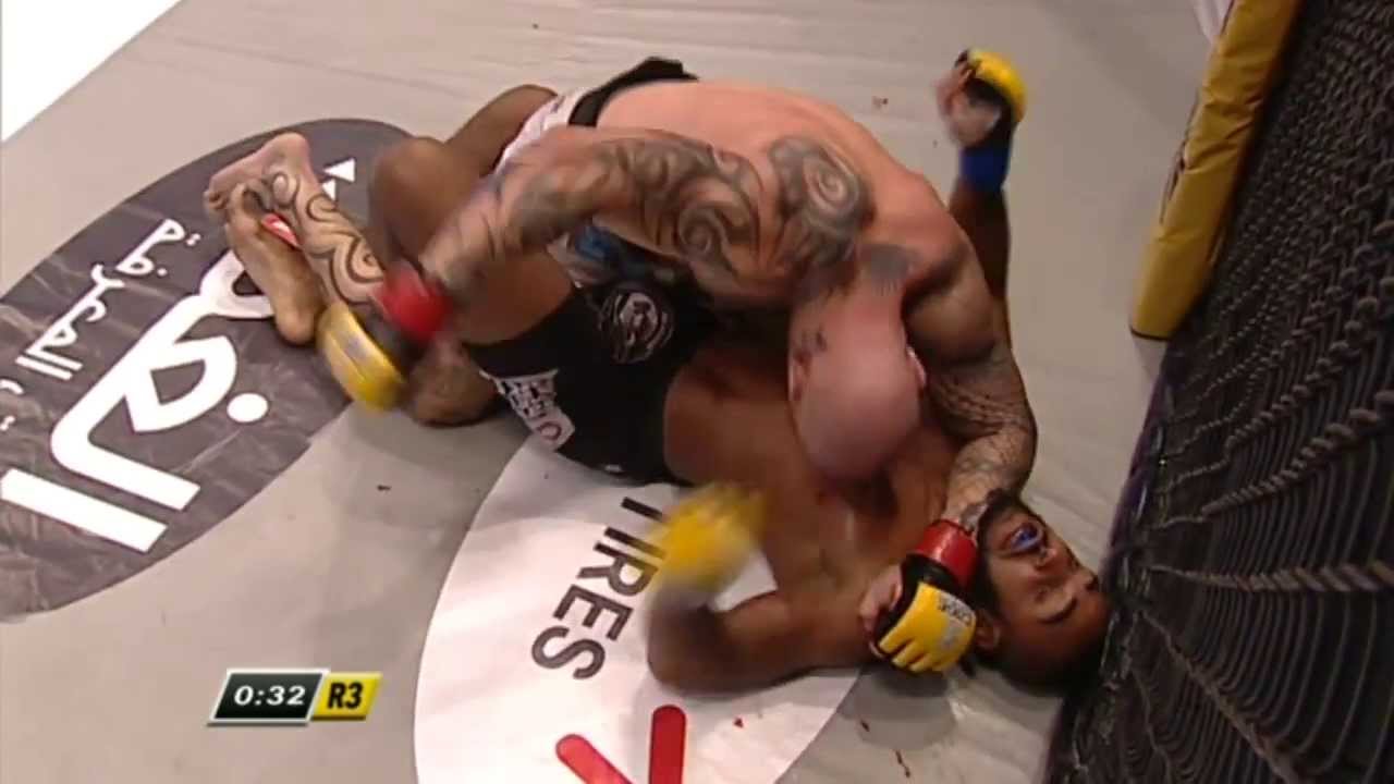 Cage Warriors 61: ﻿Jake Bostwick vs. Vincent del Guerra