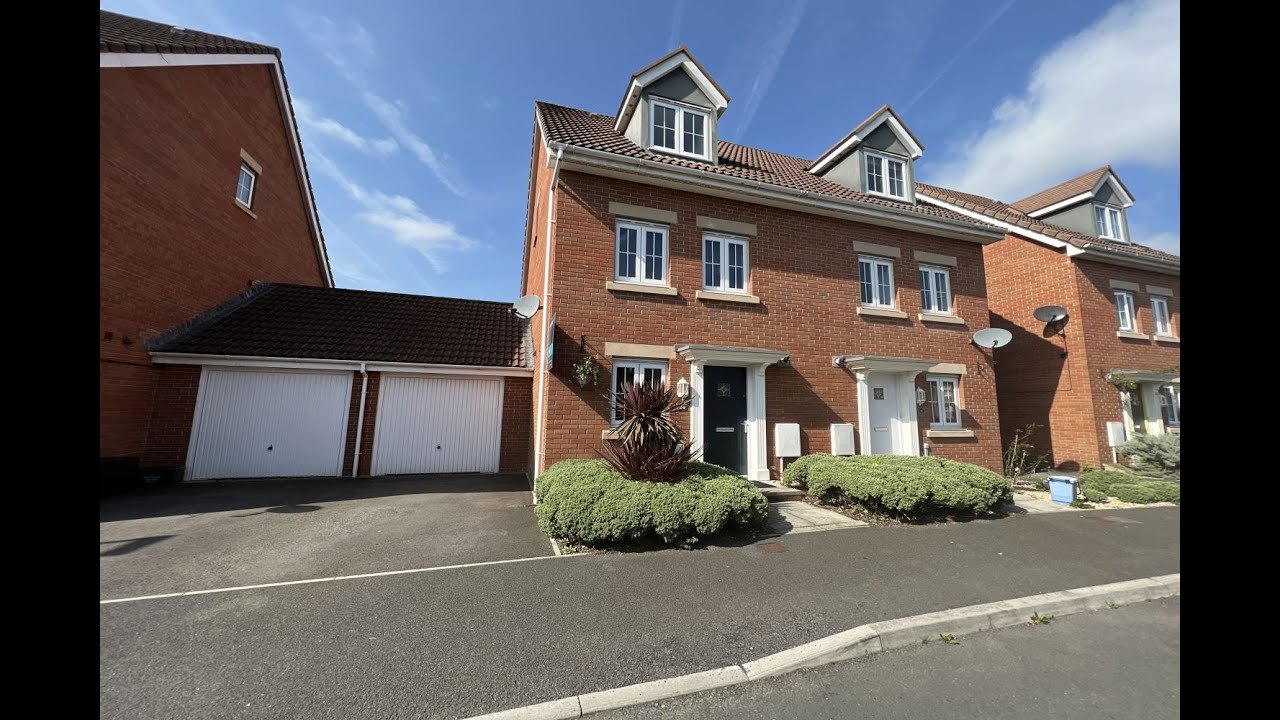 Video Tour of 24 Company Farm Drive, Llanfoist, Abergavenny. YouTube