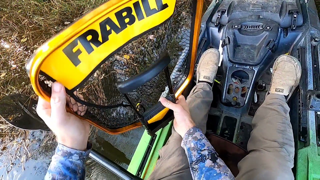 Frabill Bearclaw Fishing Net Review for kayakers.