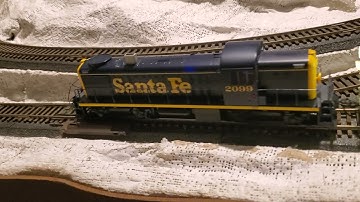 Walthers Proto 1000 ALCo RS2