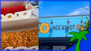 We Tried Mochinut in Kissimmee, Florida! Mochi Donuts, Korean Rice Hot Dogs and Bubble Tea! 🧋
