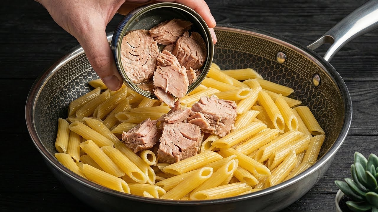 Консервированный тунец и пенне! Этот паста-рецепт за VIRAL - готов всего за 10 минут!