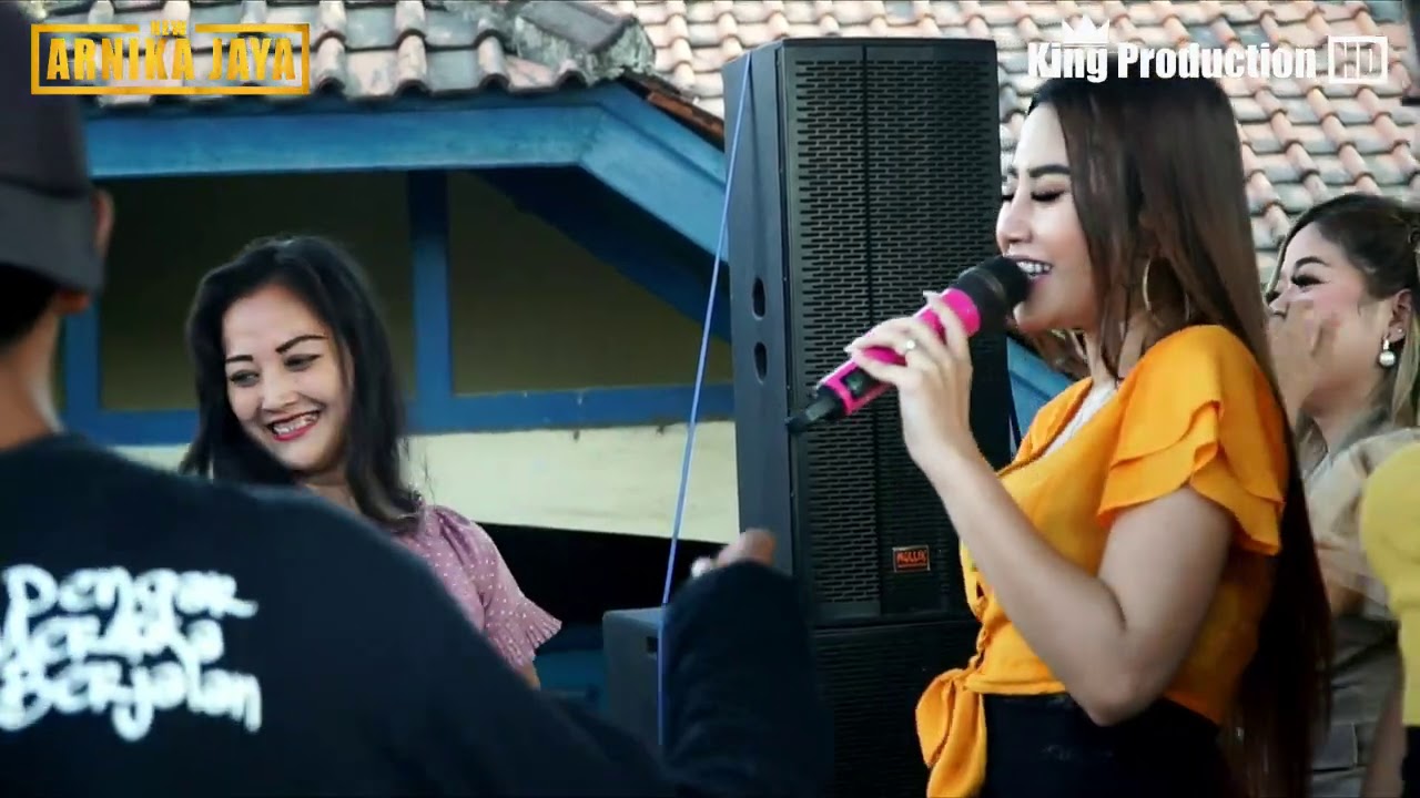 Sengit Tapi Demen - Anik Arnika - New Arnika Jaya Live Desa Winong Gempol Cirebon