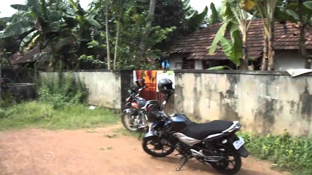 house for sale@Eloor  Pathalam route