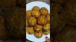 Dry Fruits Ladoo😋 Link in description below #shorts #youtubeshorts #healthyhabitsbygeetika #healthy