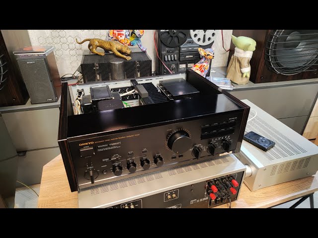ONKYO A 819XX - YouTube