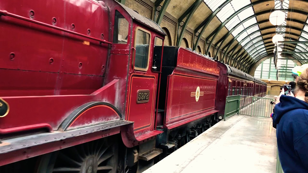 Hogwarts express universal studios Orlando - YouTube