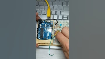 CAPACITIVE touch CLIP controls LED | Arduino #shorts #arduino #led  #capacitive