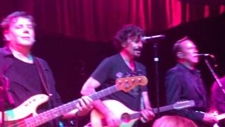 The Hooters--Boys of Summer (Ardmore Music Club--September 21, 2013)