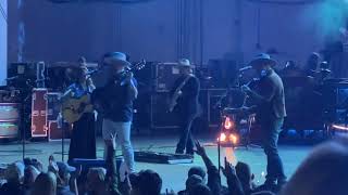 Zac Brown Band with Jimmy Buffett Cover of Margaritaville and Chicken  Fry