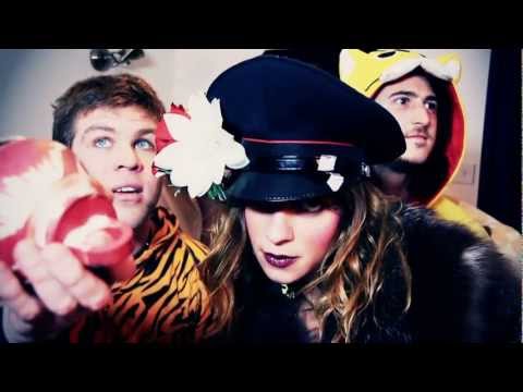 Molotov Jukebox - I Need It [OFFICIAL VIDEO]