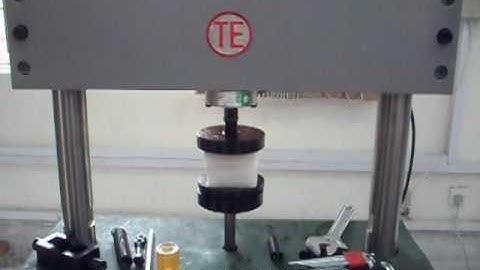PLS Static & Dynamic Servo Hydraulic Testing Machine for materials fatigue tests