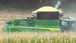 Download Lagu CORN HARVEST 2025 in Kentucky with 3x John Deere X9 1000 Combines and 16-Row Corn Headers MP3 Download Lagu CORN HARVEST 2025 in Kentucky with 3x John Deere X9 1000 Combines and 16-Row Corn Headers MP3