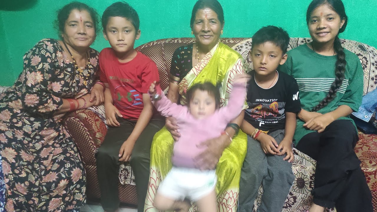 Hum gye aaj ghar didi se milne 😊☺@Roshanivlogs-i6g 