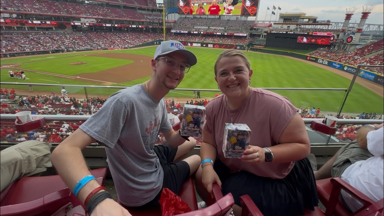 AUTO BOOM! OPENING 2025 TOPPS CHROME BLASTERS AT THE DODGERS/REDS GAME! 