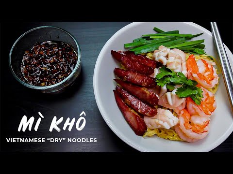 Vietnamese Dry Egg Noodle Sauce