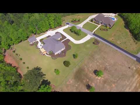 8434 Honeysuckle Drive, Collinsville, MS home video tour