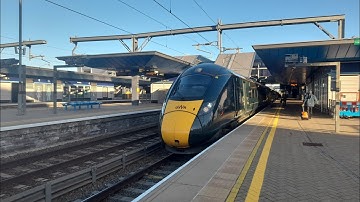 GWR Class 800 IET departing Reading- 19/11/2022