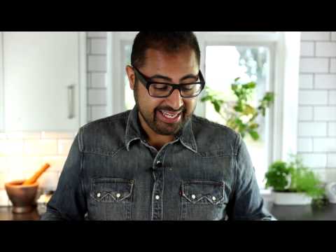 Video: Tabbouleh Sallad Med Grillade Grönsaker Och Fetaost