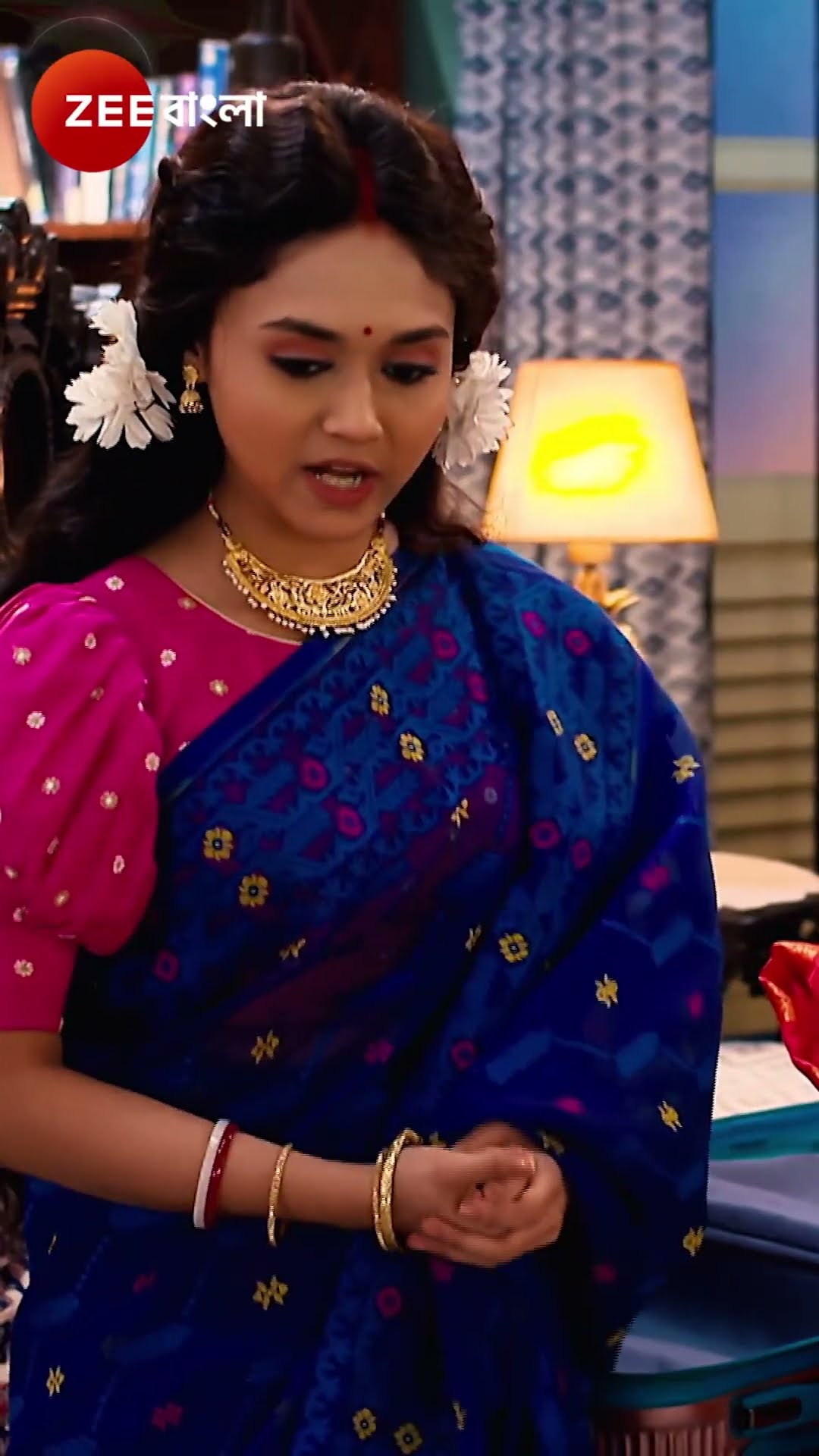 #Puber Moyna #Shorts #Zee Bangla #Entertainment #Mild Violence #Romance