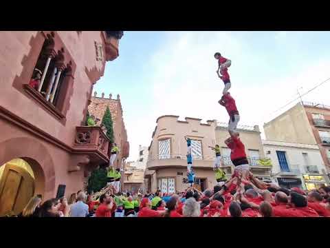 Castellers de Barcelona: Pilar de 5 - Festa Major de Viladecans 2025