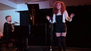 Janet Devlin - Numb live at The Water's Edge, Birmingham (2/9/17)